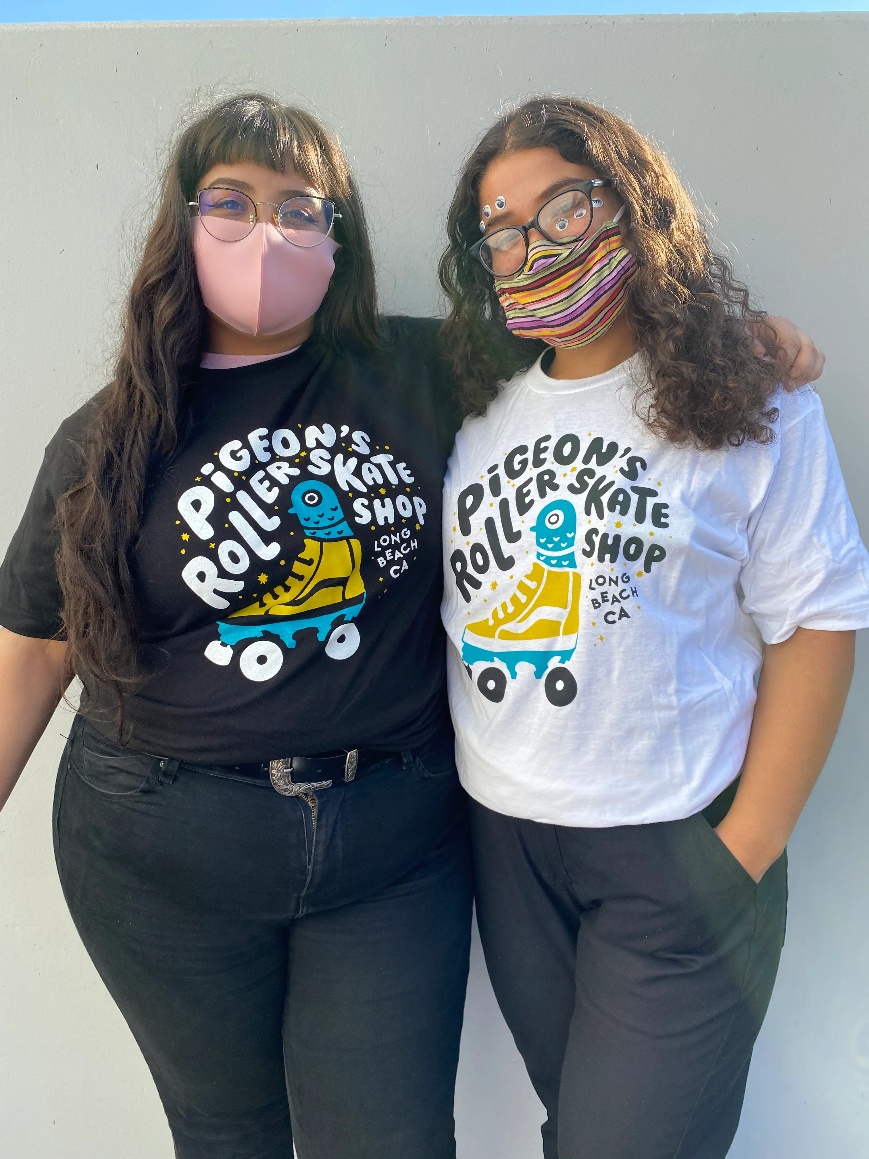 Pigeon's Roller Skate Shop T-Shirt - BLACK - Image 3